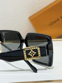 Picture of Louis Vuitton Sunglasses _SKUfw80236185fw